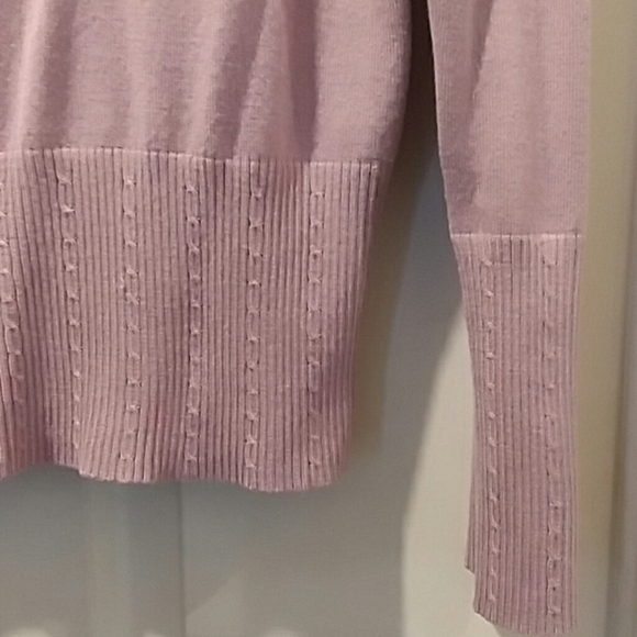 Sweater - Picture 2 of 4